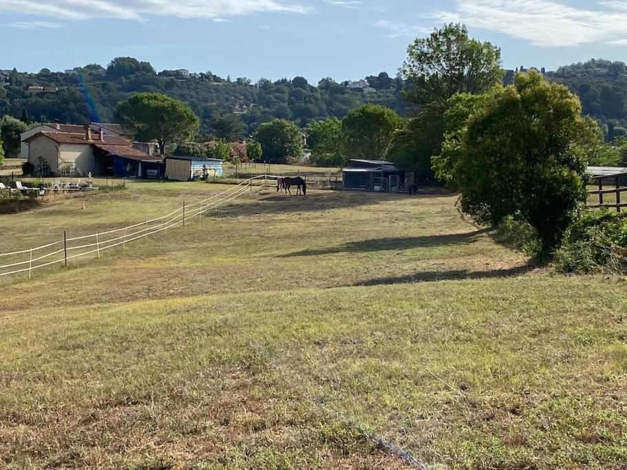 La Bastide De Jean Maison De Charme Dans Un Domaine Equestre Prive กราส ภายนอก รูปภาพ